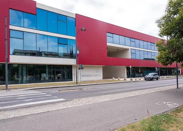 Ursa Apartment Calenzano